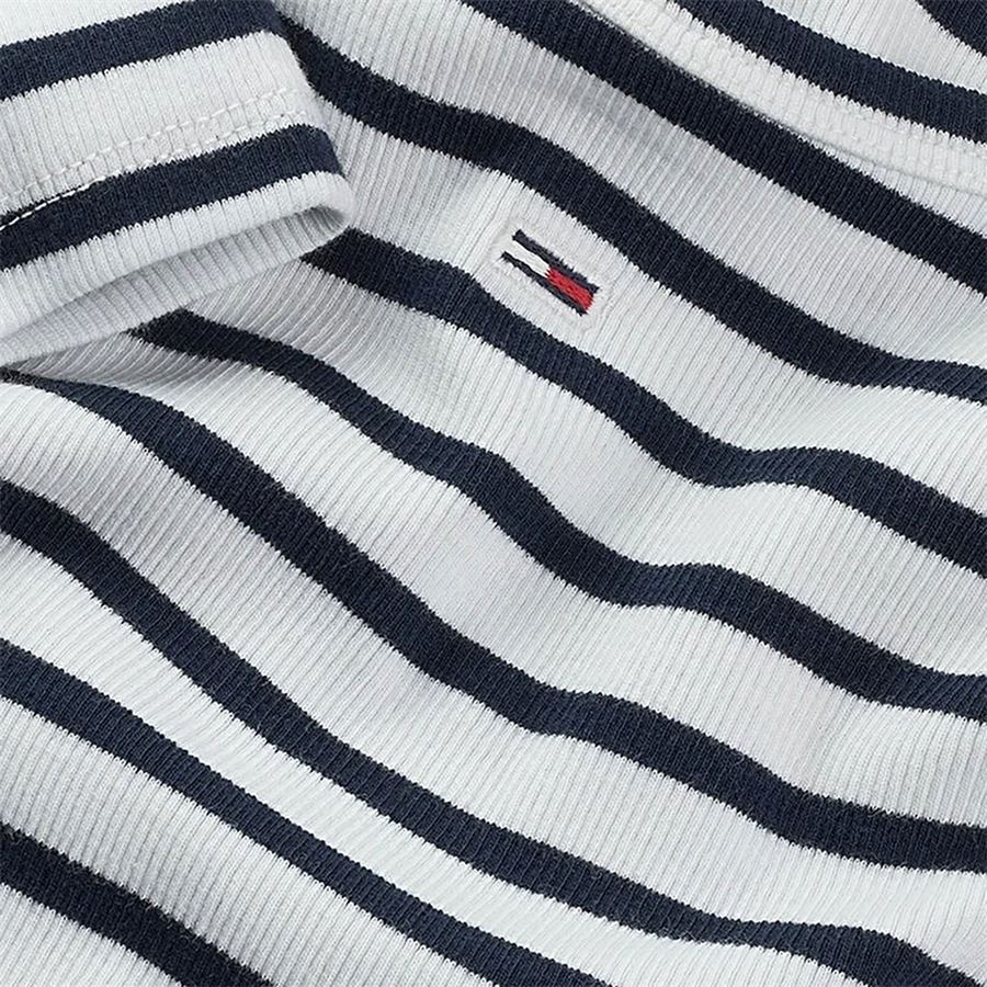 T-shirt slim fit a coste con scollatura rotonda da donna Tommy Jeans | DW0DW173830FC